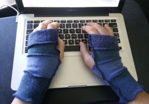 fingerless gloves tight